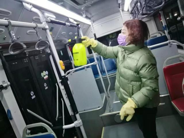 “太阳成集团tyc7111cc”国家发改委:26家房企违反明码标价规定遭查处(图4) 太阳成集团tyc7111cc