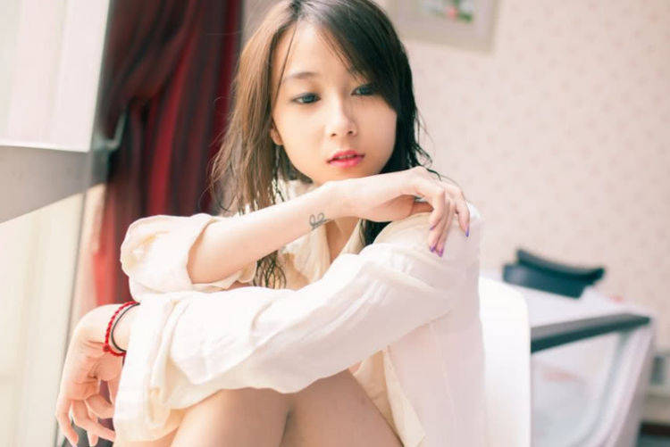 有些旅店为何会在床尾放一块布 有何“玄机”?服务员透露实情!_太阳成集团tyc7111cc(图7)
有些旅店为何会在床尾放一块布 有何“玄机”?服务员透露实情!_太阳成集团tyc7111cc(图7)