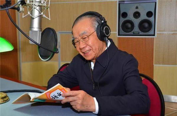 太阳成集团tyc7111cc:北京甲级写字楼市场上半年需求减弱(图1) 太阳成集团tyc7111cc