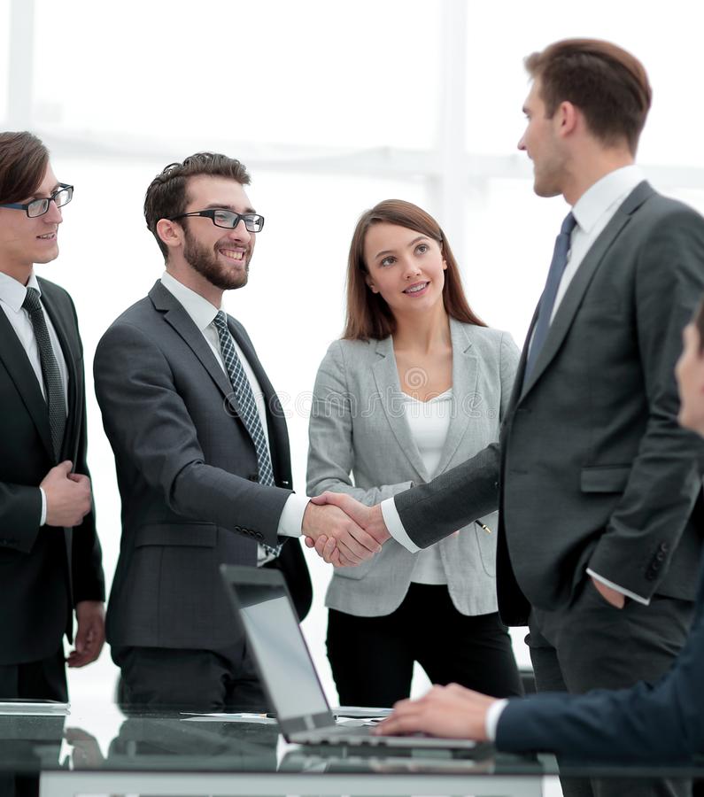 8月北京土拍首战!金科独中两元 东城宅地低溢价成交_太阳成集团tyc7111cc(图4) 太阳成集团tyc7111cc