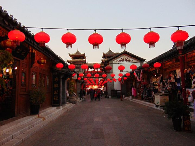 【太阳成集团tyc7111cc】微波之懒人披萨的做法(图1) 太阳成集团tyc7111cc